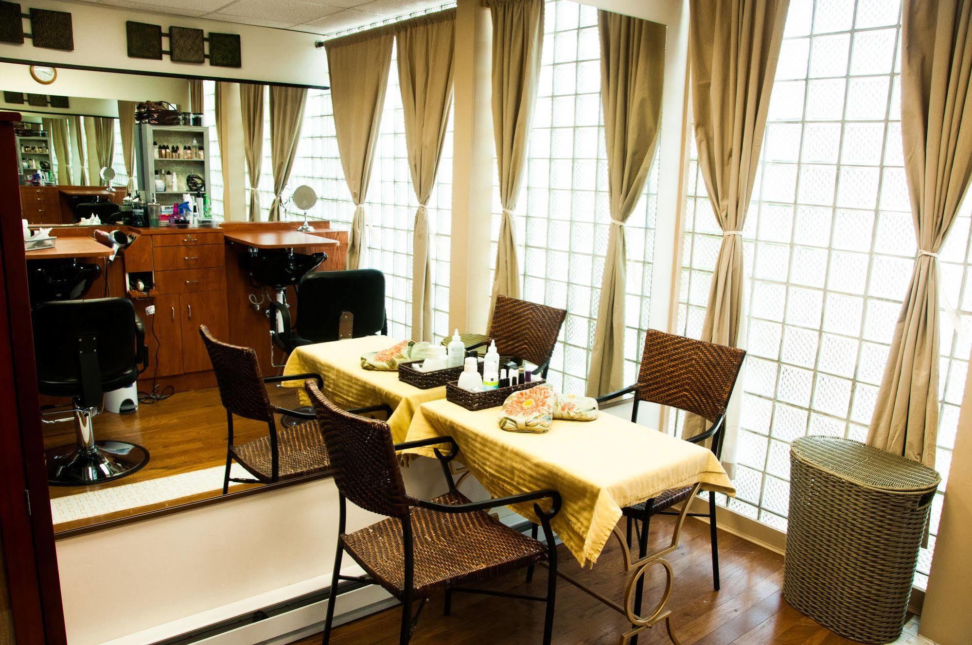 The Margate Resort Laconia Extérieur photo